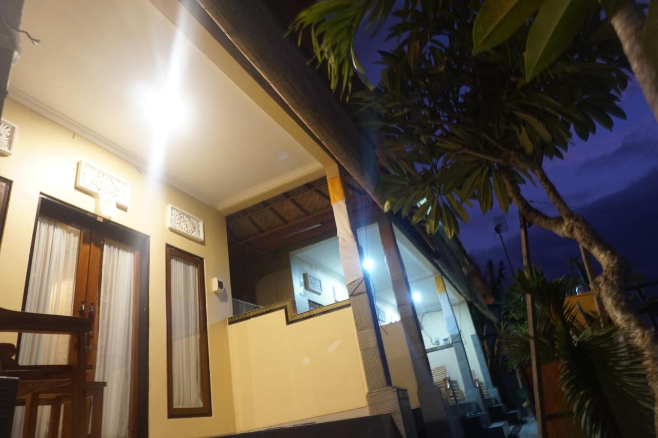 Balibal Bungalow Toyapakeh ภายนอก รูปภาพ