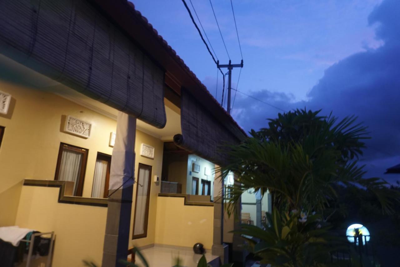 Balibal Bungalow Toyapakeh ภายนอก รูปภาพ